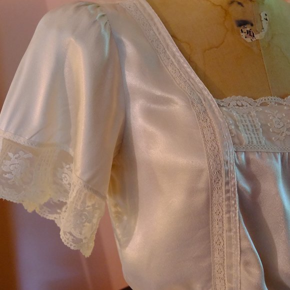 Pretty Victorian Satin Blouse - Picture 2 of 5